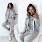 szary komplet dresowy