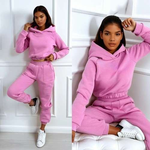 różowy komplet dresowy