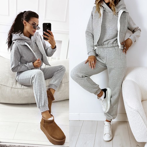 szary ocieplany komplet dresowy