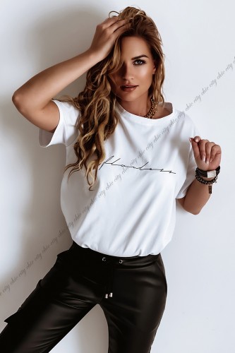 biala-bluzka-basic-damska